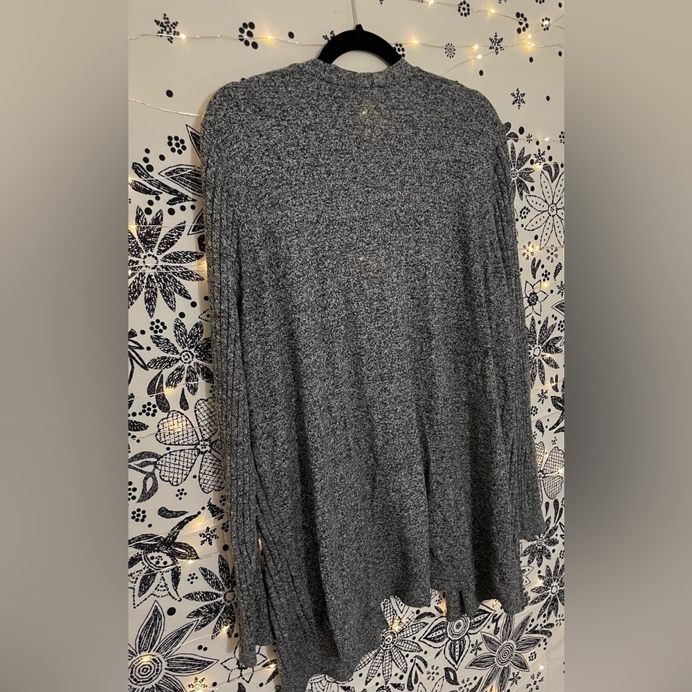 Grey open front long sleeve soft cozy cardigan - Picture 6 of 8